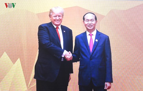 US President pays state visit to Vietnam  - ảnh 1