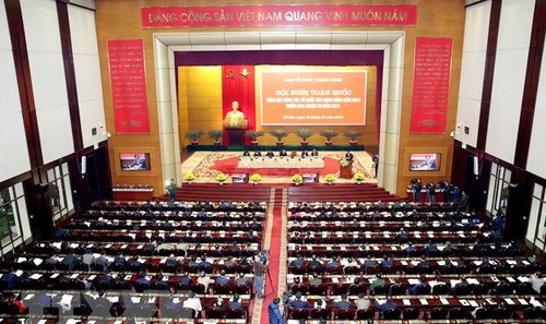 National meeting reviews party building in 2018, sets out tasks for 2019 - ảnh 1