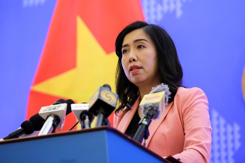 Vietnam demands China to end violations in waters - ảnh 1