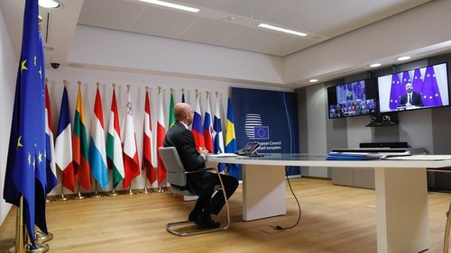 Europe split over Belarus crisis - ảnh 1
