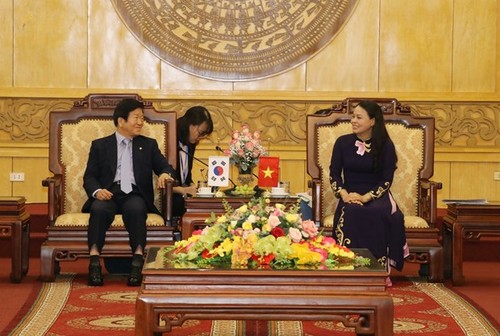 Republic of Korean National Assembly Speaker visits Ninh Binh - ảnh 1
