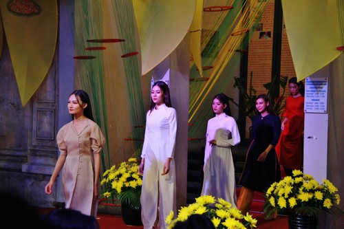 Cultural events “Thang Long Memories” underway in Hanoi’s Old Quarter - ảnh 1