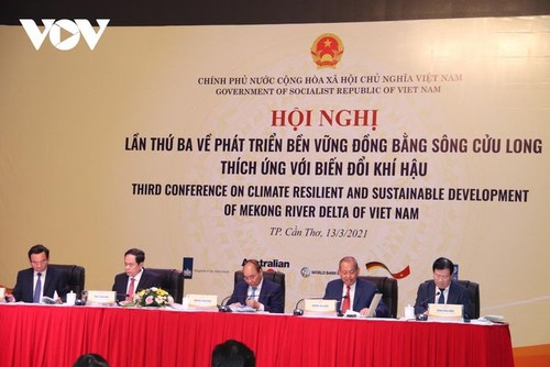 Mekong Delta changes mindset, adapts to climate change toward sustainable development - ảnh 1