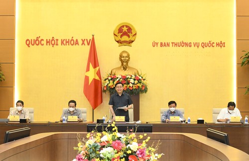 NA Standing Committee holds emergency meeting on Government's COVID-19 solutions - ảnh 1