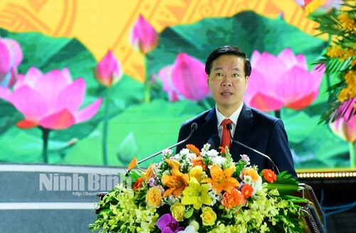 Ninh Binh celebrates 200th name day and 30th anniversary of re-establishment  - ảnh 1