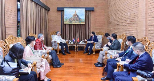 FMs of Vietnam, Laos, Thailand, Cambodia meet ahead of  Mekong-Lancang meeting - ảnh 2