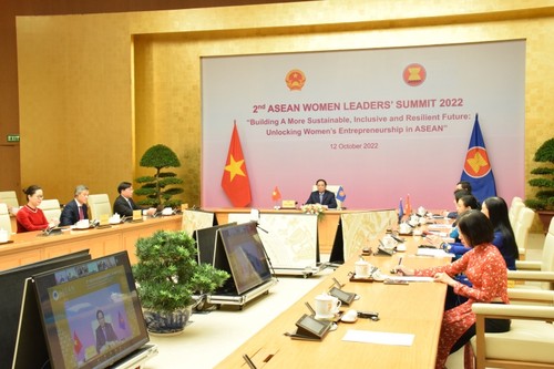 Vietnam strengthens ASEAN cooperation for gender equality, women empowerment  - ảnh 1