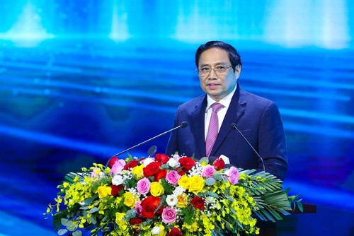 PM stresses building and up-scaling national brand  - ảnh 1
