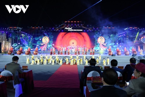 Quan Ho folk singing festival opens, artifacts recognized as national treasure - ảnh 1
