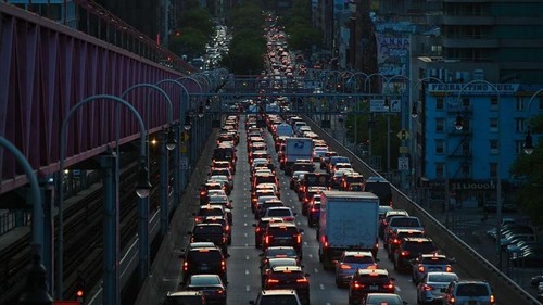 New York City to charge drivers going downtown up to 23 USD  - ảnh 1