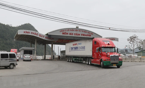 Two border gates with China reopened after Tet holiday - ảnh 1