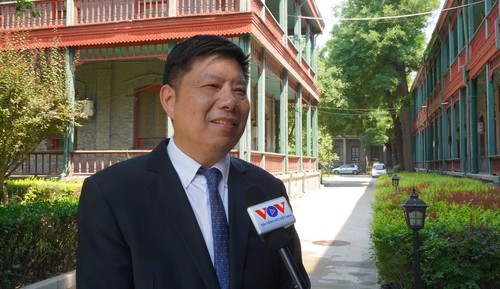  Chinese expert applauds Vietnam’s role at Summer Davos Forum - ảnh 1