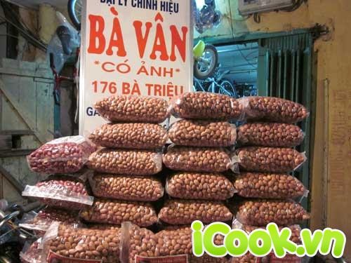 河内赵夫人街的特色小食 茴香花生