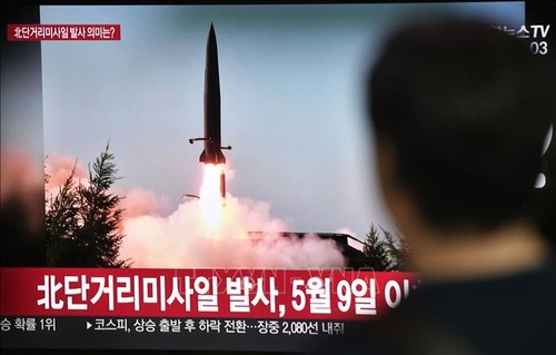 朝鲜发射短程导弹 - ảnh 1