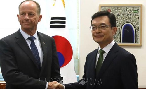 美韩两国政府高官会晤   就挽救《军事情报保护协定》进行讨论 - ảnh 1