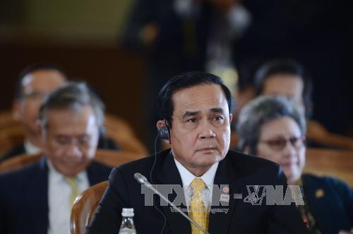 รัฐบาลไทยยังไม่ยกเลิกข้อบังคับห้ามการชุมนุมทางการเมือง   - ảnh 1