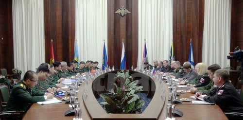 Вьетнам и Россия активизируют сотрудничество в области обороны - ảnh 1