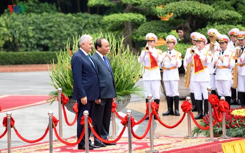 Премьер Турции смотрит с оптимизмом на будущее вьетнамо-турецких отношений   - ảnh 1