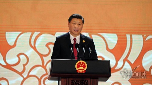 Си Цзиньпин: Развитие экономики с учетом интересов населения - ảnh 1