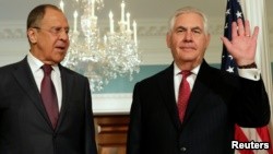 США и Россия договорились разрешать вопрос КНДР дипломатическими усилиями - ảnh 1