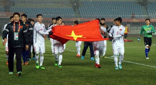 Сборная Вьетнама впервые вышла в четвертьфинал чемпионата Азии U23 по футболу - ảnh 1