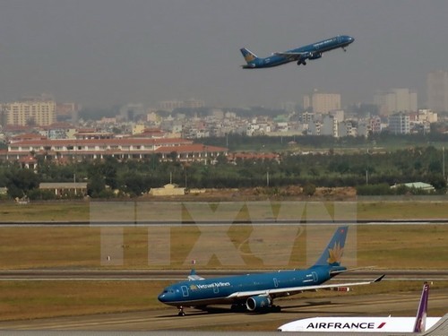 Правительство Вьетнама одобрило вариант расширения аэропорта «Таншоннят» - ảnh 1