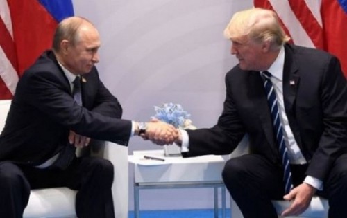 В Кремле рассказали, что Трамп пригласил Путина в Вашингтон - ảnh 1