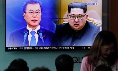 Южнокорейские жители возлагают надежду на успешное завершение межкорейского саммита - ảnh 1