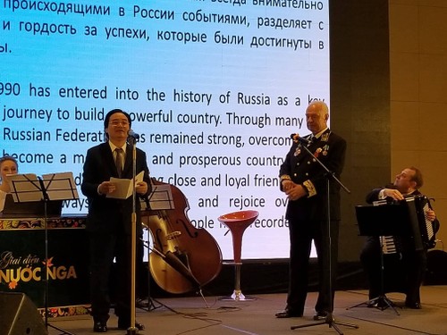 Посольство РФ во Вьетнаме устроило прием по случаю Дня России - ảnh 2