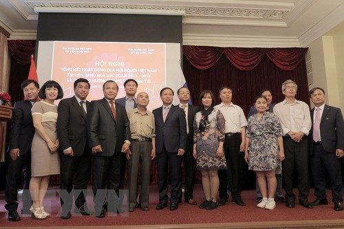 Вьетнамская диаспора в России обновляет свою работу в целях интеграции и развития - ảnh 1