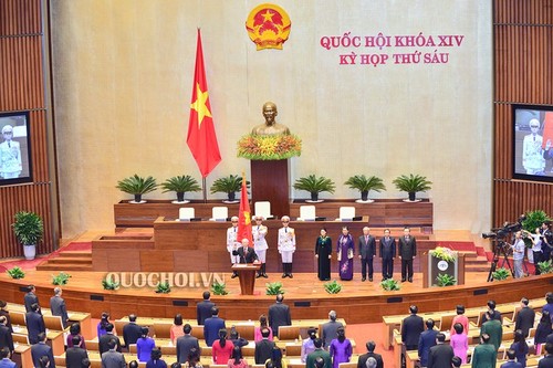 Генсек ЦК КПВ Нгуен Фу Чонг принес присягу в качестве нового президента страны - ảnh 1