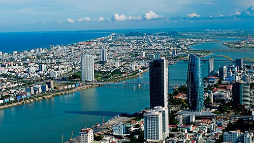 Журнал «Forbes» отметил Вьетнам как самой горячей точкой для инвестиций в Азии - ảnh 1