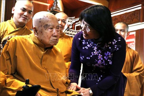 Данг Тхи Нгок Тхинь посетила пагоду Тхыонгчиеу в провинции Донгнай - ảnh 1