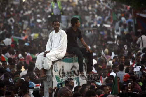 Военный совет Судана желает скорейшей передачи власти - ảnh 1