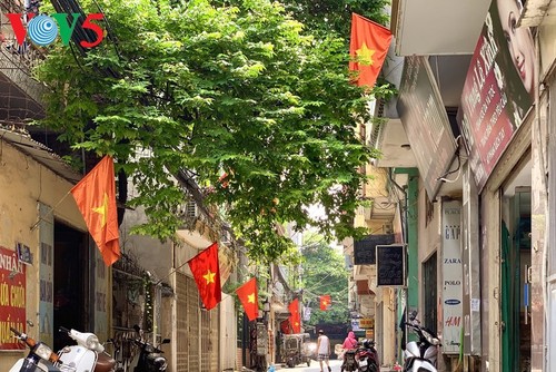 Ханой в дни Национального праздника Вьетнама - ảnh 17