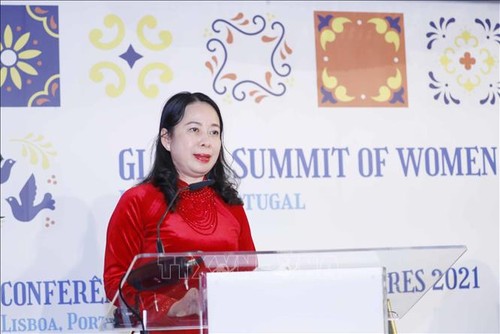 Вьетнам призвал мировое сообщество продвигать роль, полное и равноправное участие женщин в поддержании мира - ảnh 1