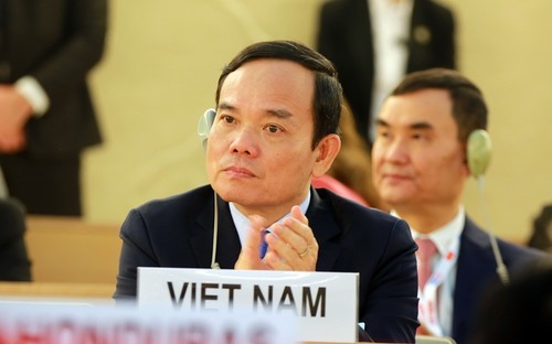 Вице-премьер Вьетнама Чан Лыу Куанг принял участие в 52-й сессии Совета ООН по правам человека в Швейцарии  - ảnh 1