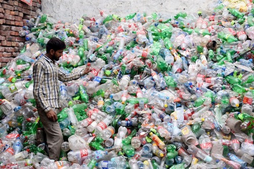 ООН призвала к активизации совместных действий ради будущего без пластикового загрязнения   - ảnh 1