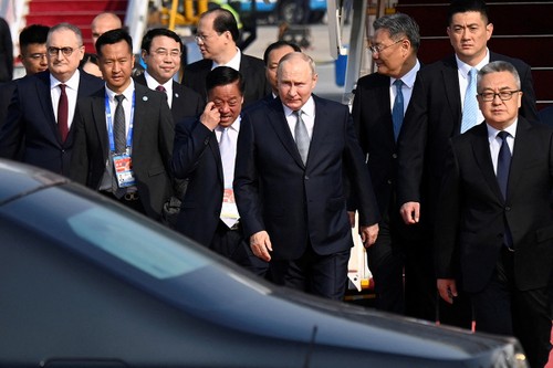 Президент РФ Путин прибыл в Пекин для участия в форуме «Один пояс, один путь» - ảnh 1