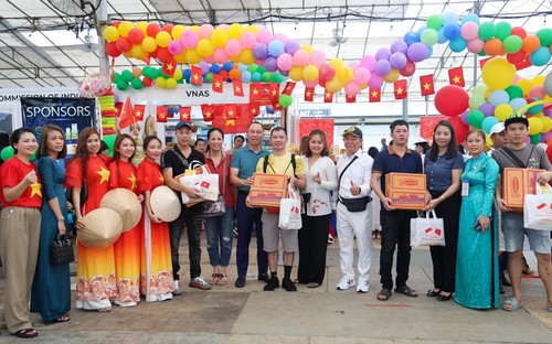 Вьетнам принял активное участие в Международном дне мигранта 2023 в Сингапуре - ảnh 1