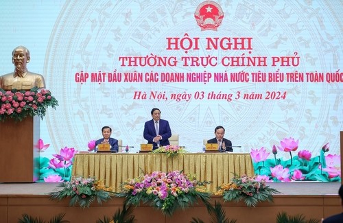 Премьер-министр Вьетнама провел встречу с представителями лучших госпредприятий  - ảnh 1