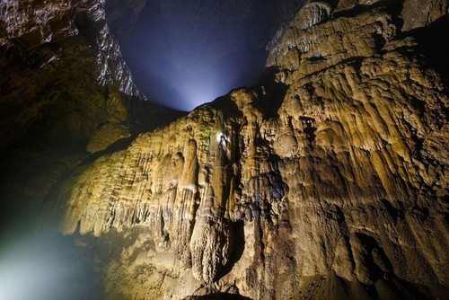 Пещера Шондонг входит в десятку самых красивых пещер мира - ảnh 4