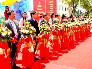 Renovation of Friendship High School handed over to Vientiane - ảnh 1