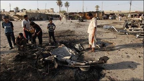 Iraq: Car bombs target police - ảnh 1