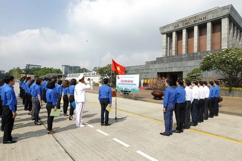 70 young individuals honored for following Ho Chi Minh’s example - ảnh 1