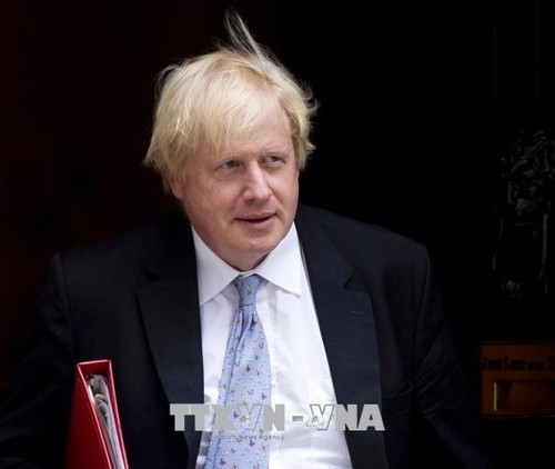 British Foreign Secretary resigns amid Brexit fallout - ảnh 1