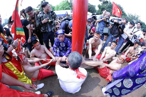 Vietnam’s tug-of-war games, ritual receive UNESCO certification - ảnh 1