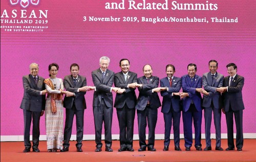 PM concludes activities at 35th ASEAN Summit - ảnh 1