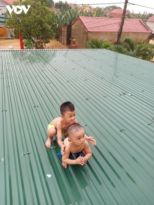 Severe flooding wreaks havoc in central Vietnam - ảnh 3