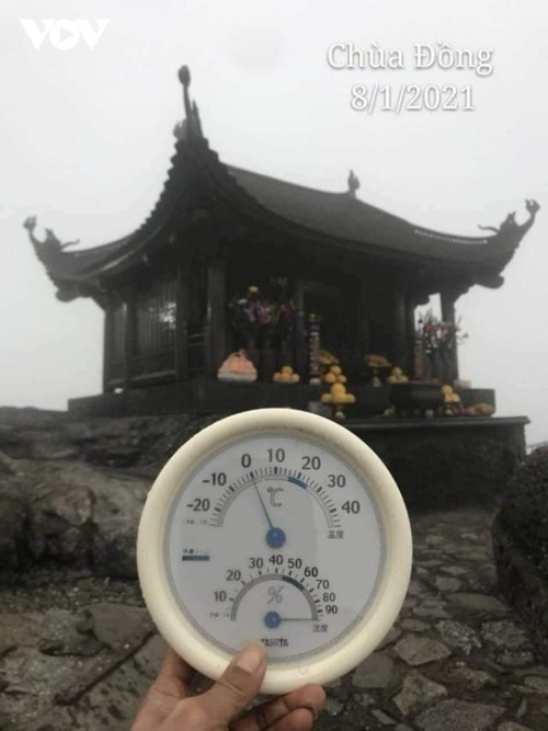 Băng giá phủ trắng trên đỉnh Mẫu Sơn, Yên Tử, Phja Oắc - ảnh 15